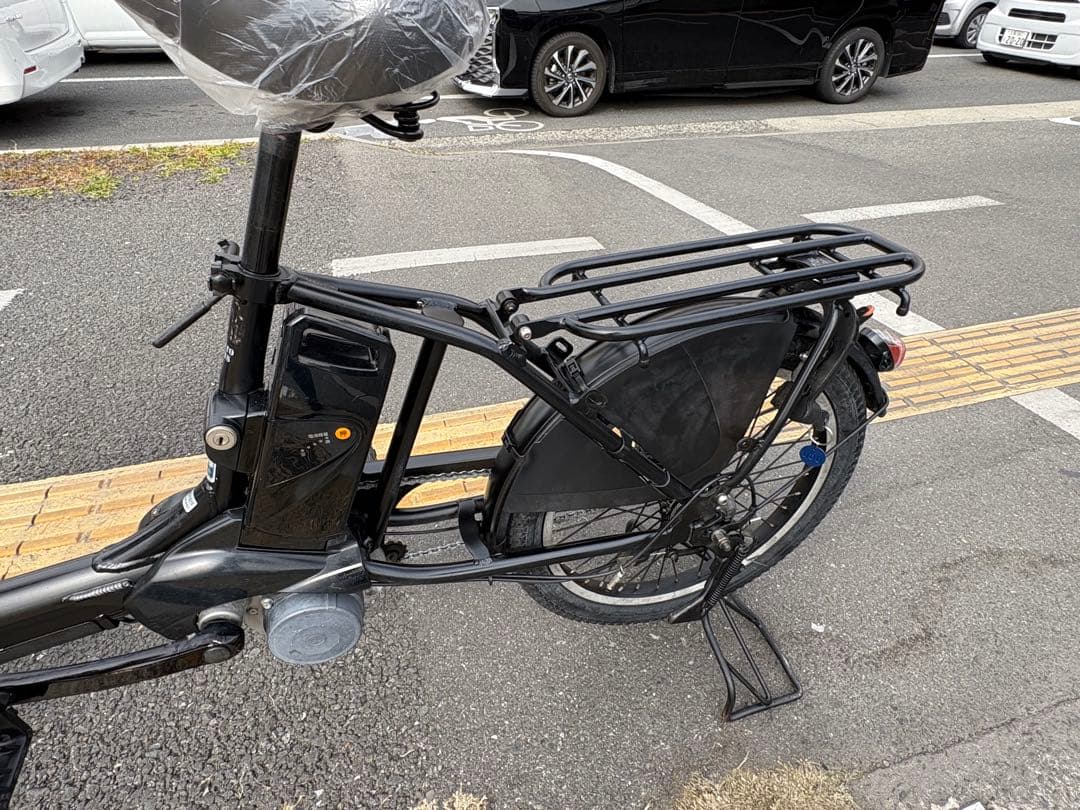 中古20㌅Panasonic電動アシスト自転車　13.2Ah4点灯　大阪　060