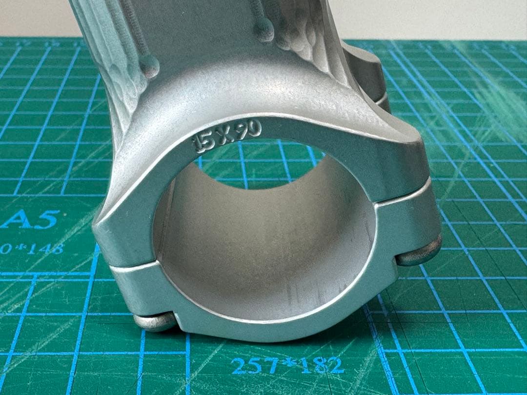 PAUL COMPONENT Boxcar Stem 15度 90mm シルバー