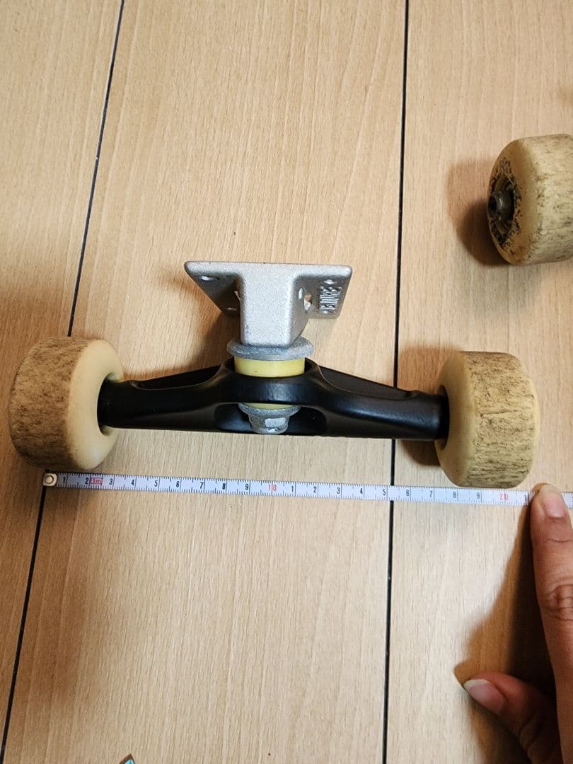 V-HOLLOWS P-ROD PREMIUM+ウィール,ベアリング付き