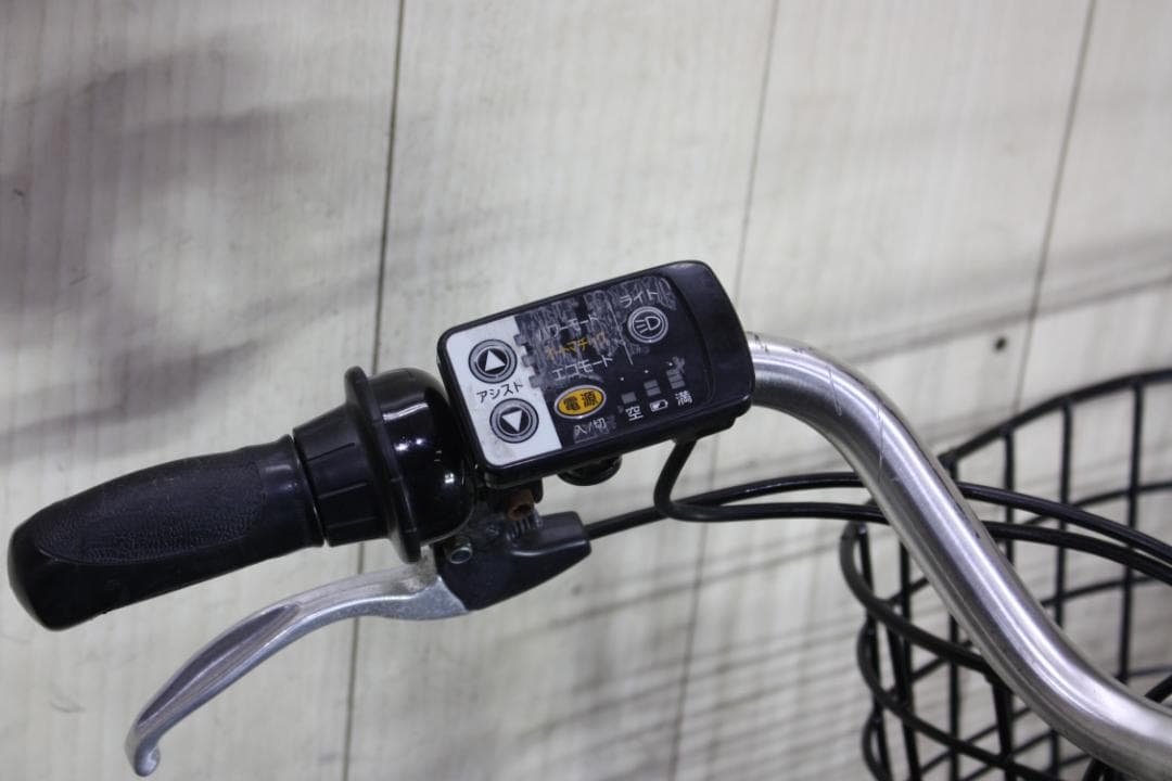 ブリヂストンアシスタベーシックA6B16 13.2AH 26インチ シルバー