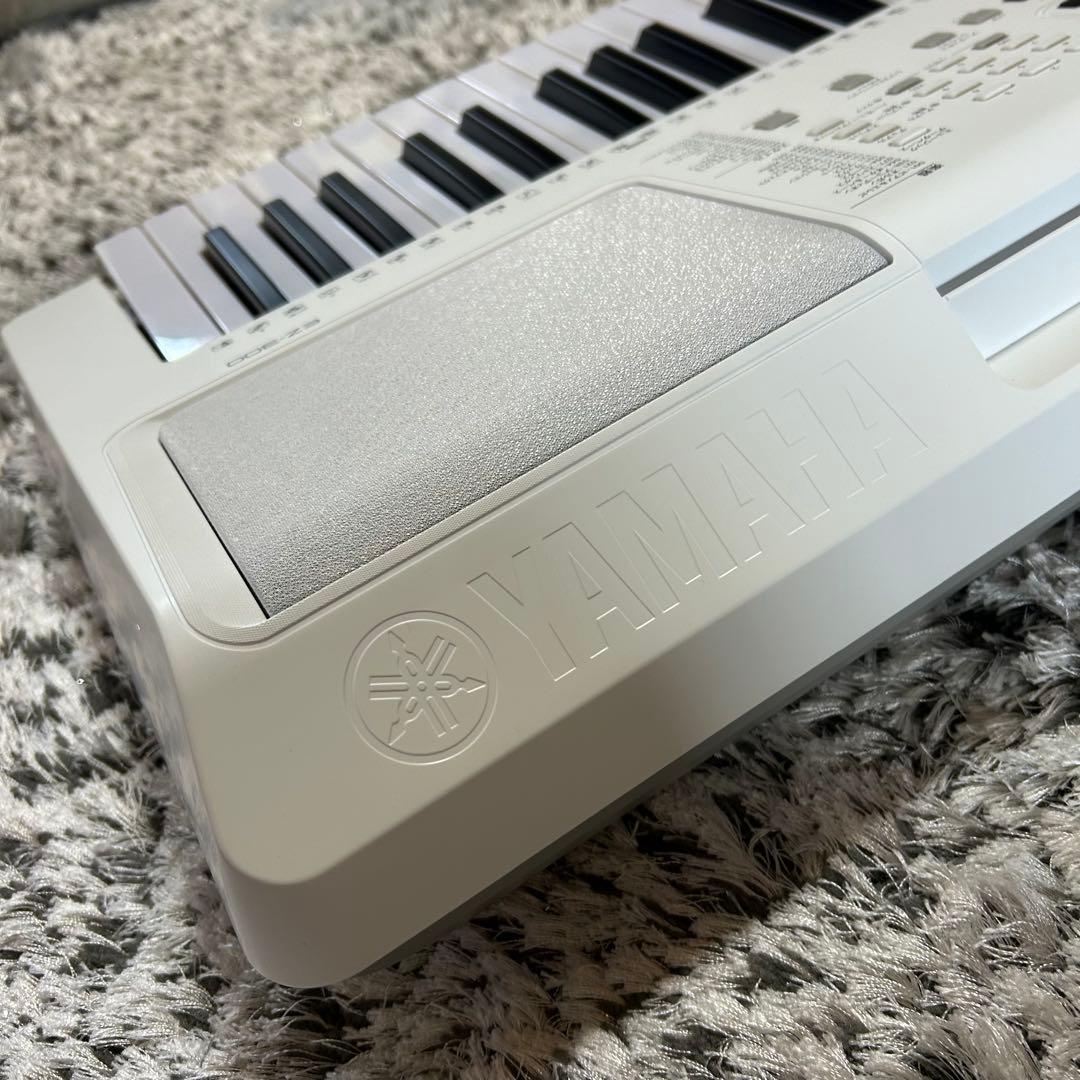 Yamaha EZ-300 デジタルキーボード 譜面台付き
