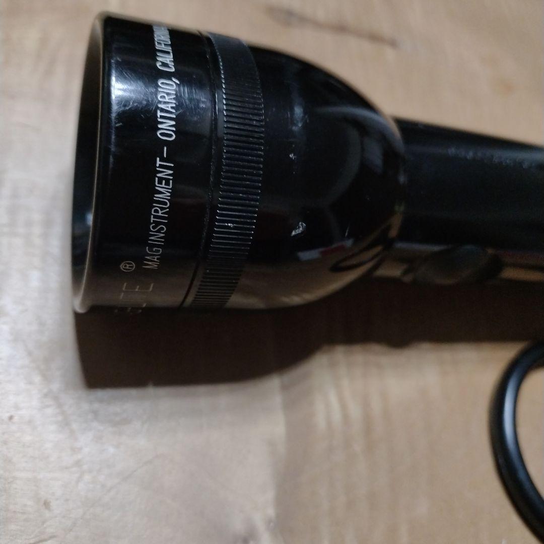 MAGLITE　マグライト　43.5 cm ホルダー付き　単1電池 5本使用