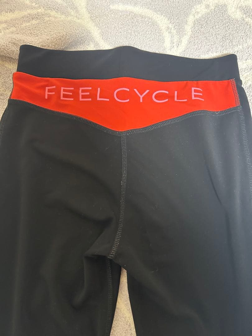 FEELCYCLE ストレッチレギンス３点セット