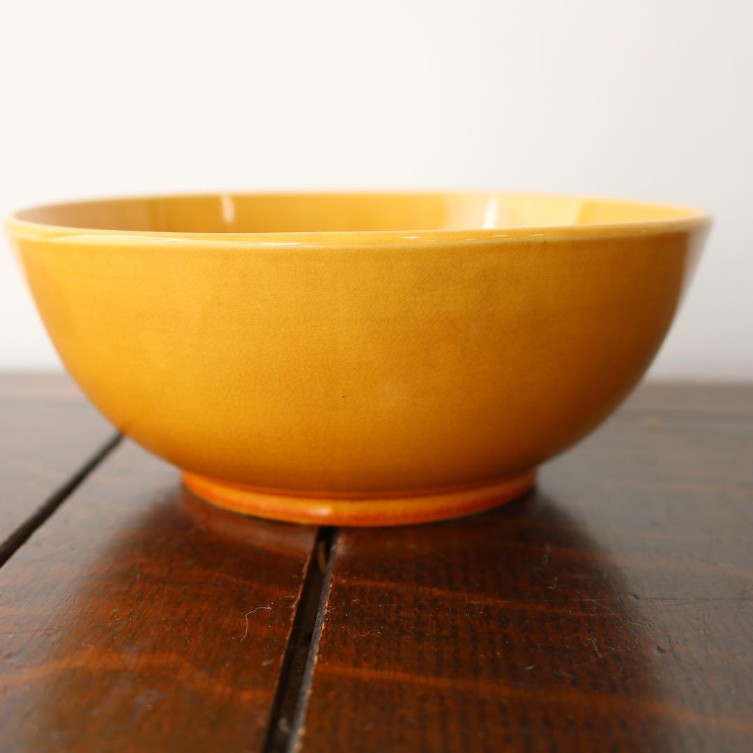 淡路珉平焼　山吹色　 黄釉　深鉢　1点（骨董古美術古伊万里茶道具菓子器