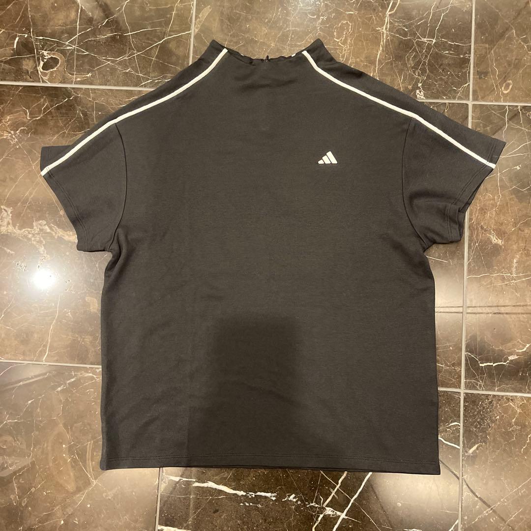 新品✨アディダスゴルフ　上下　半袖モックネックシャツ　フリルスカート　黒　白　M
