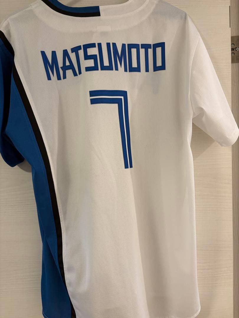 松本剛　サイン入りユニフォーム