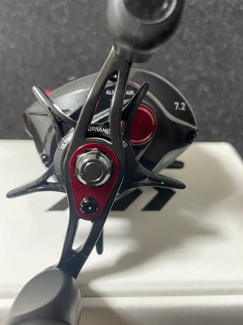 【美品】ダイワ 16 アルファス AIR 7.2L 左巻き