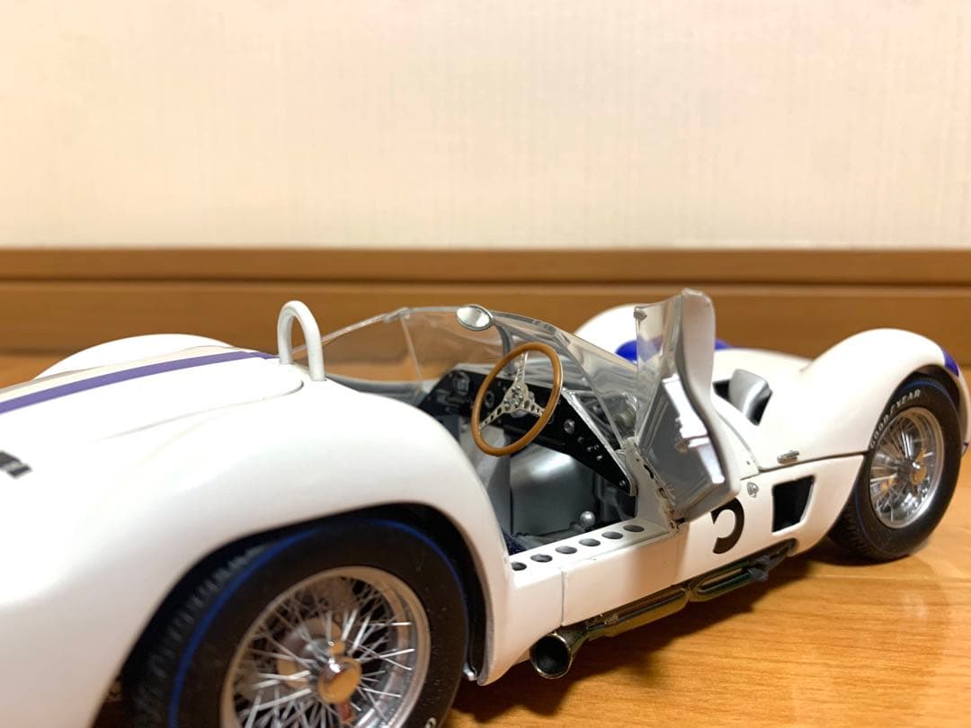 Lik　Maserati Tipo 61-Nürburgring