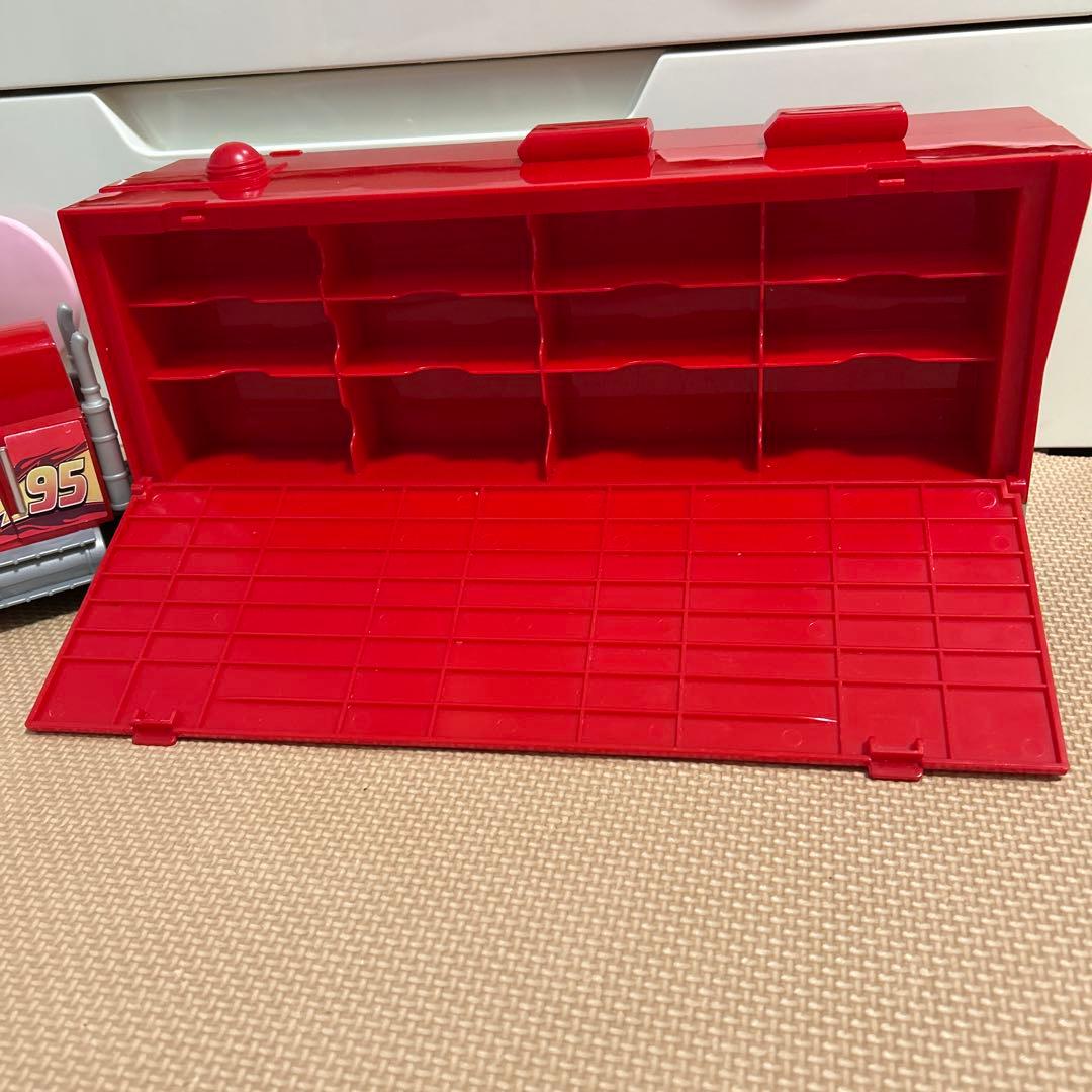 isemama　廃盤カーズ大きいマック　トレーラートミカ24台収納　箱あり