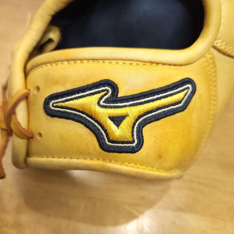 ミズノ ガチ マイス 限定モデル MIZUNO GACHI 軟式グローブ