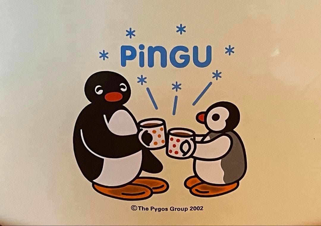 Pinguピングーとピンガクリーム色ホーロー両手鍋