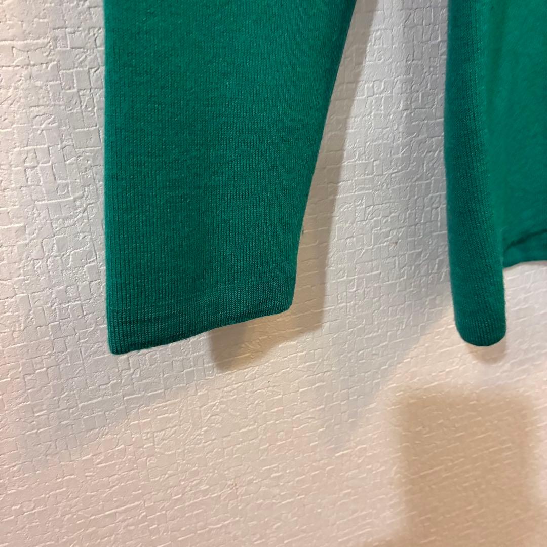 美品✨DESCENTE GOLFセーターサイズ表記Lニット
