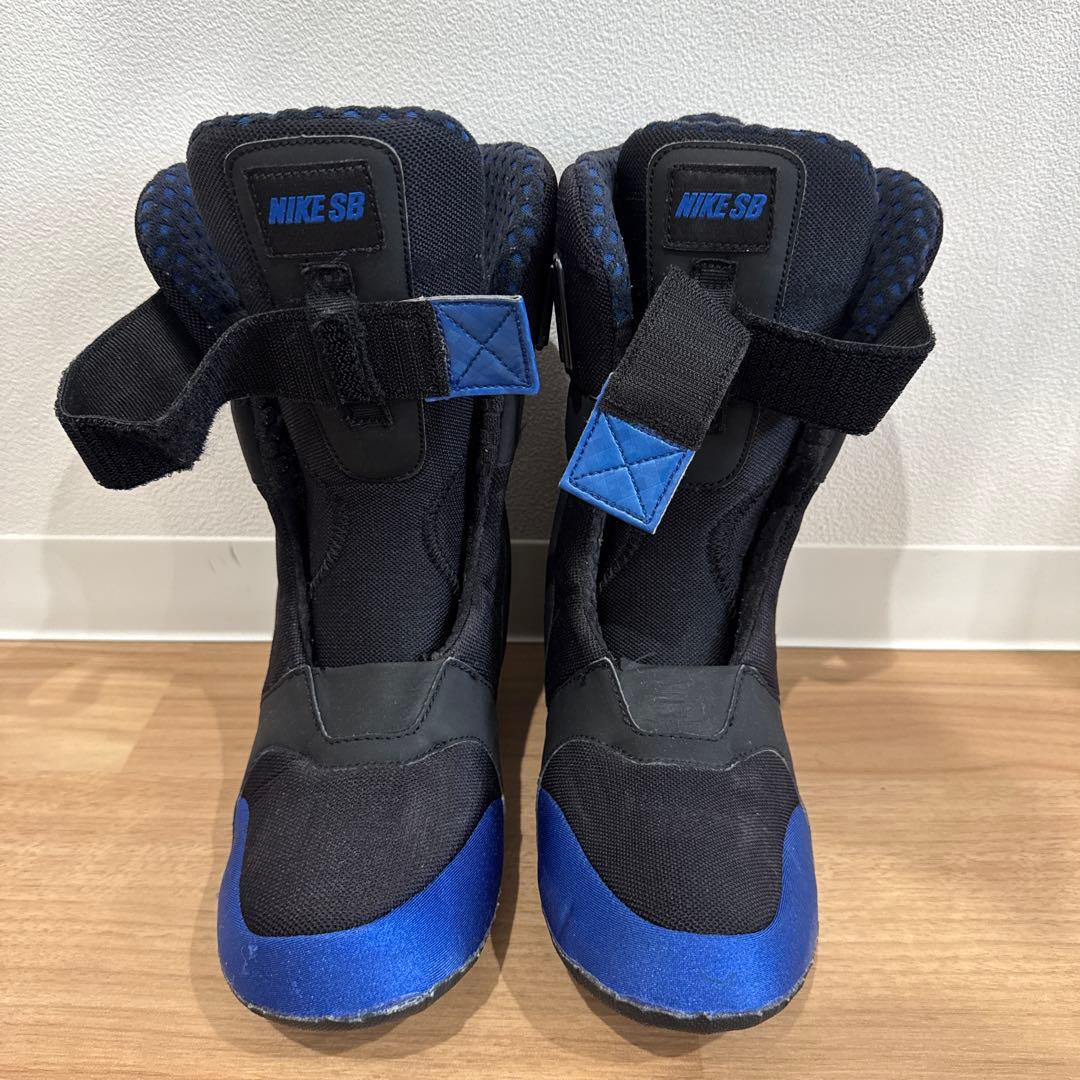 NIKE SB スノボブーツ