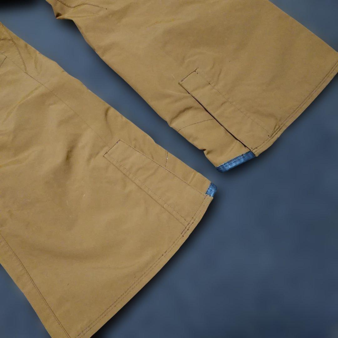 送料無料【VOLCOM】GORE-TEX キャメルスノボパンツ L