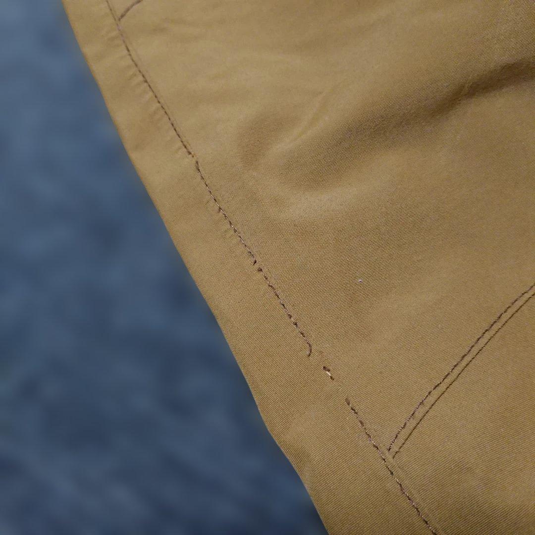 送料無料【VOLCOM】GORE-TEX キャメルスノボパンツ L
