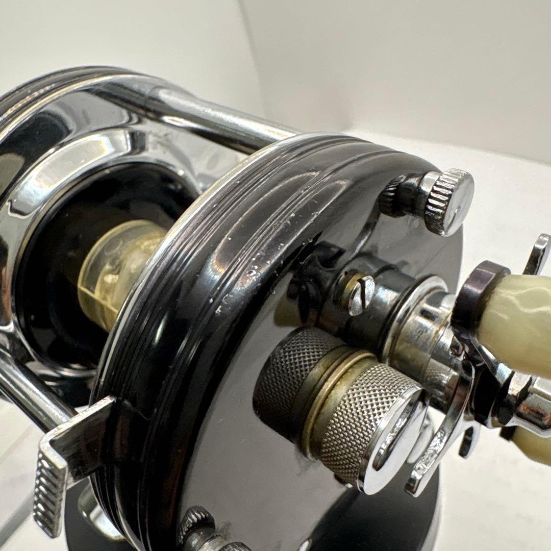 Ambassadeur 5000C ベイトリール