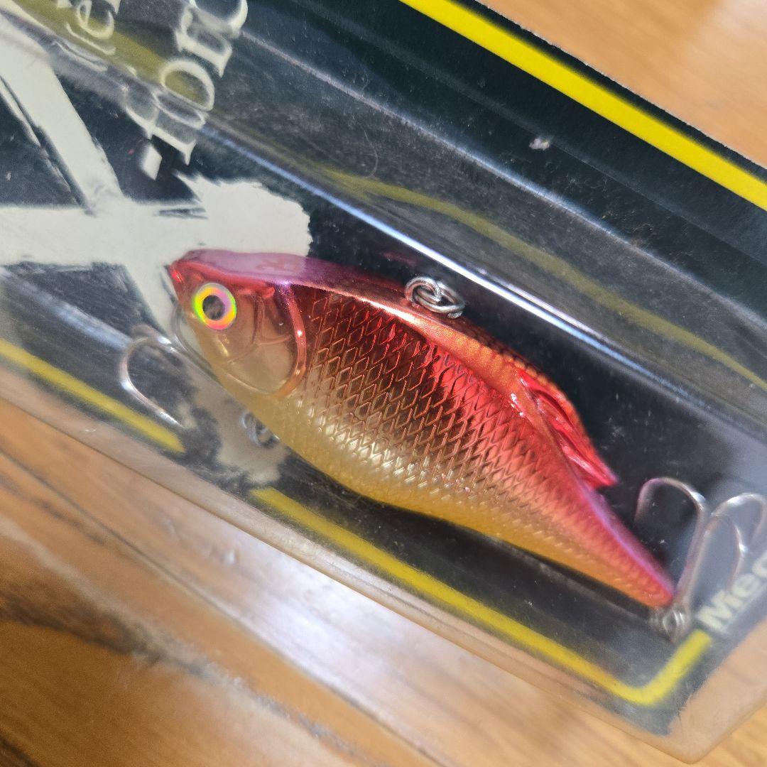 【激レア】メガバス　バイブレーション-Ｘ BA　広島CATSオリカラ「祝」新品