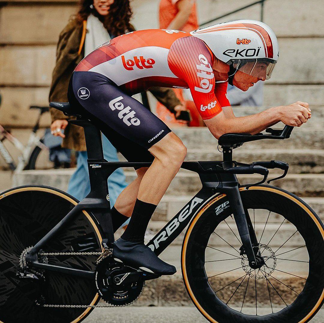 支給品　Lotto Cycling Team　半袖スキンスーツ　ロット　ワンピ