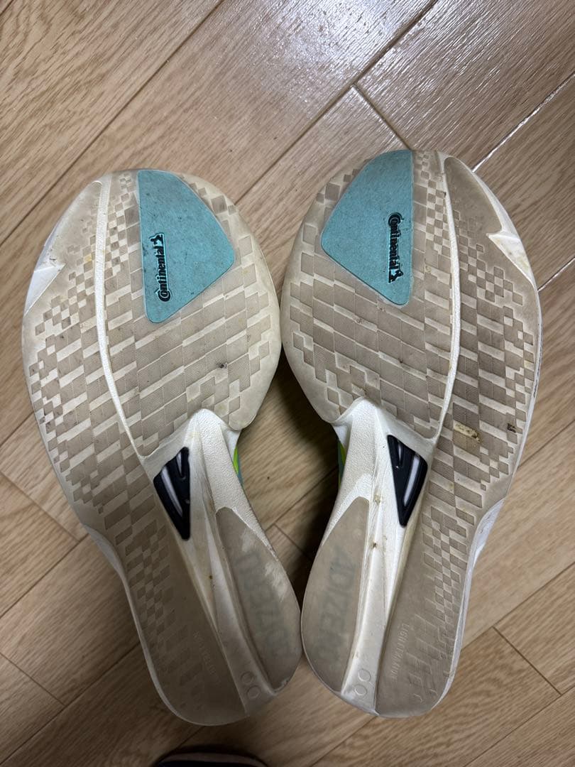 adidas 27.0cm アディゼロタクミセン11