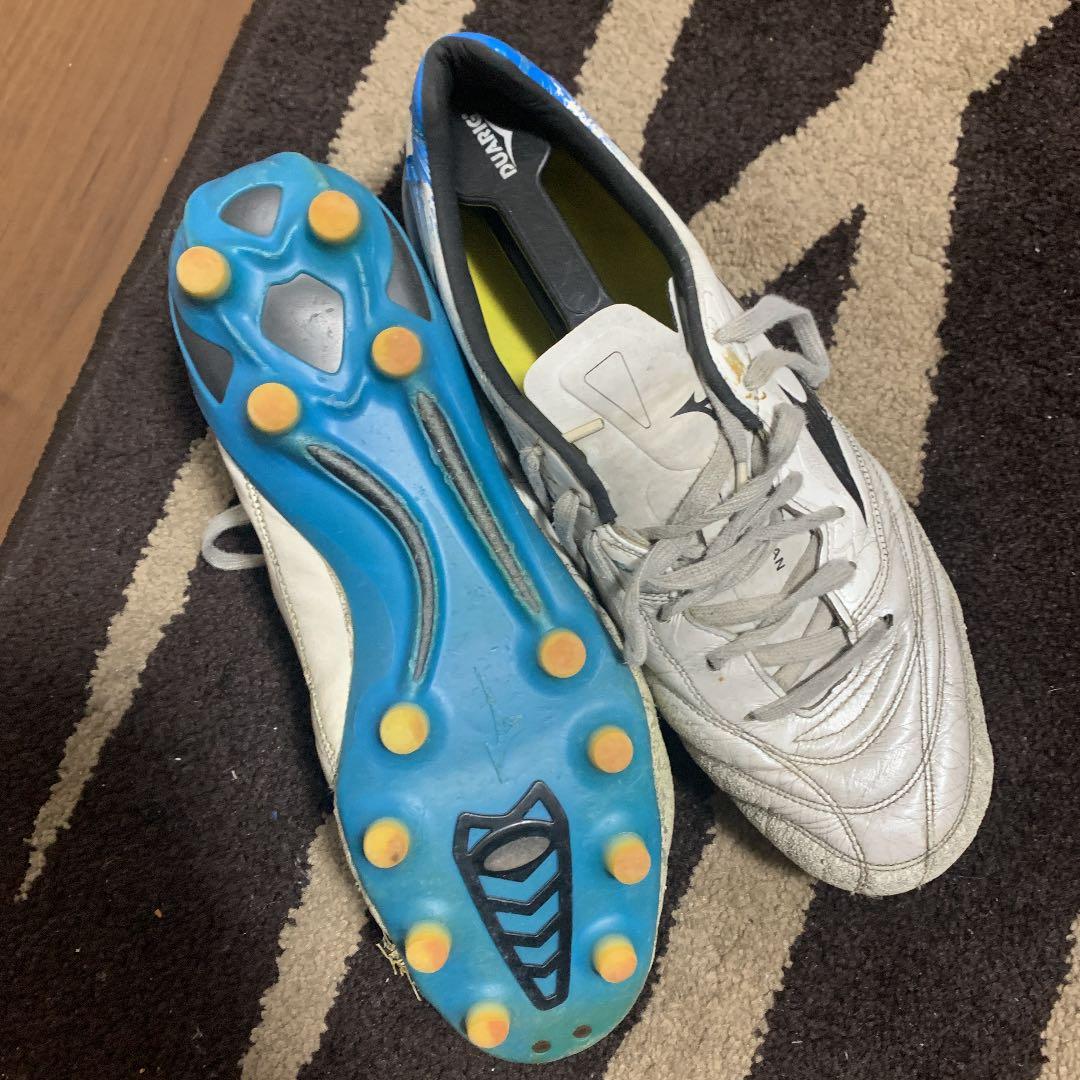 サッカースパイク二足付き