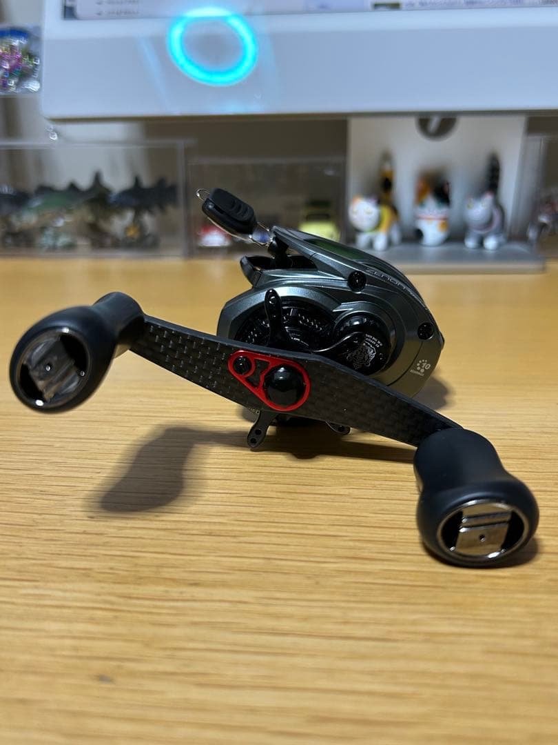 リール Abu Garcia Zenon BEAST9-L