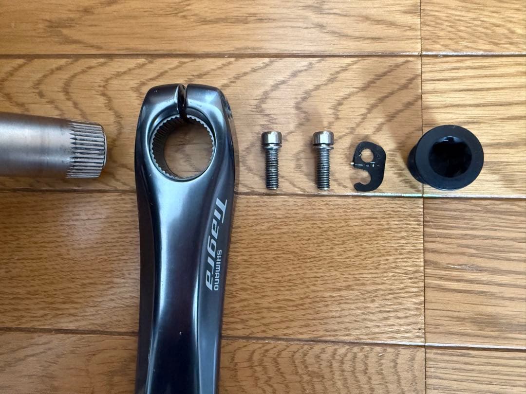 ShimanoTiagraクランクセットFC-4700 50/34T165mm