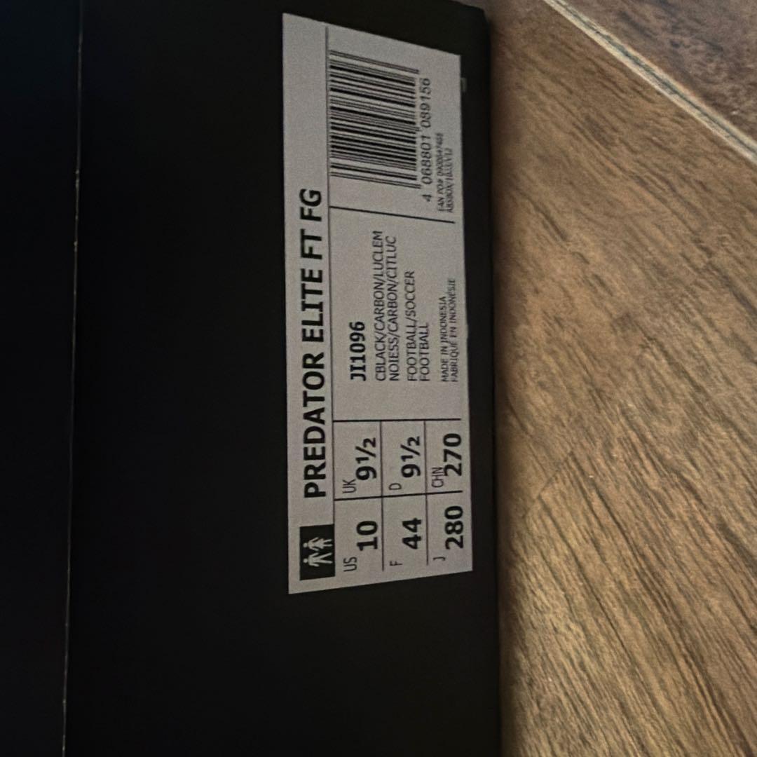 adidas Predator ブラック/ライム サッカーシューズ