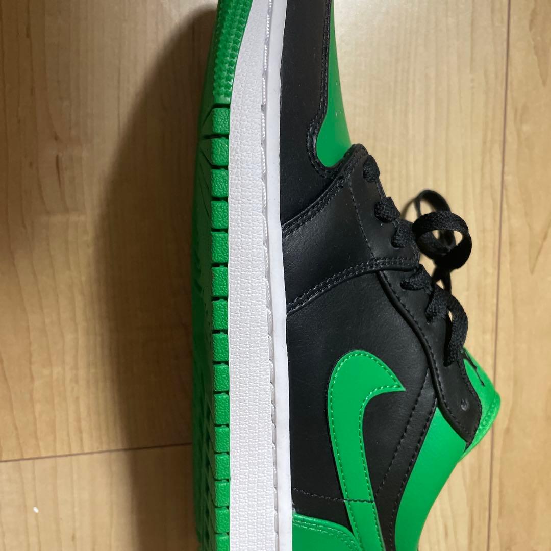 NIKEエアジョーダン1 LOWカット グリーン/ブラック