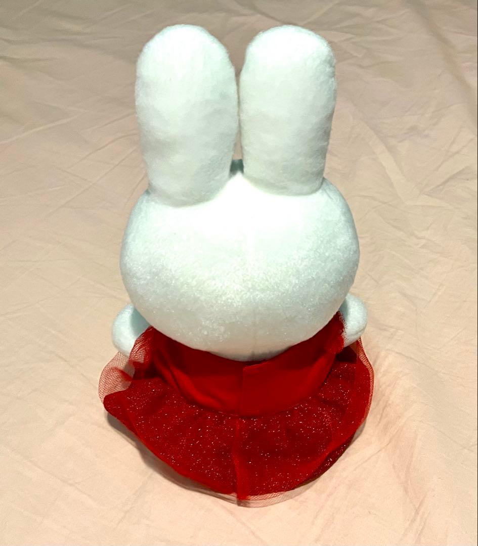 【美品】miffy style限定　スケートミッフィー　ぬいぐるみ　ミッフィー