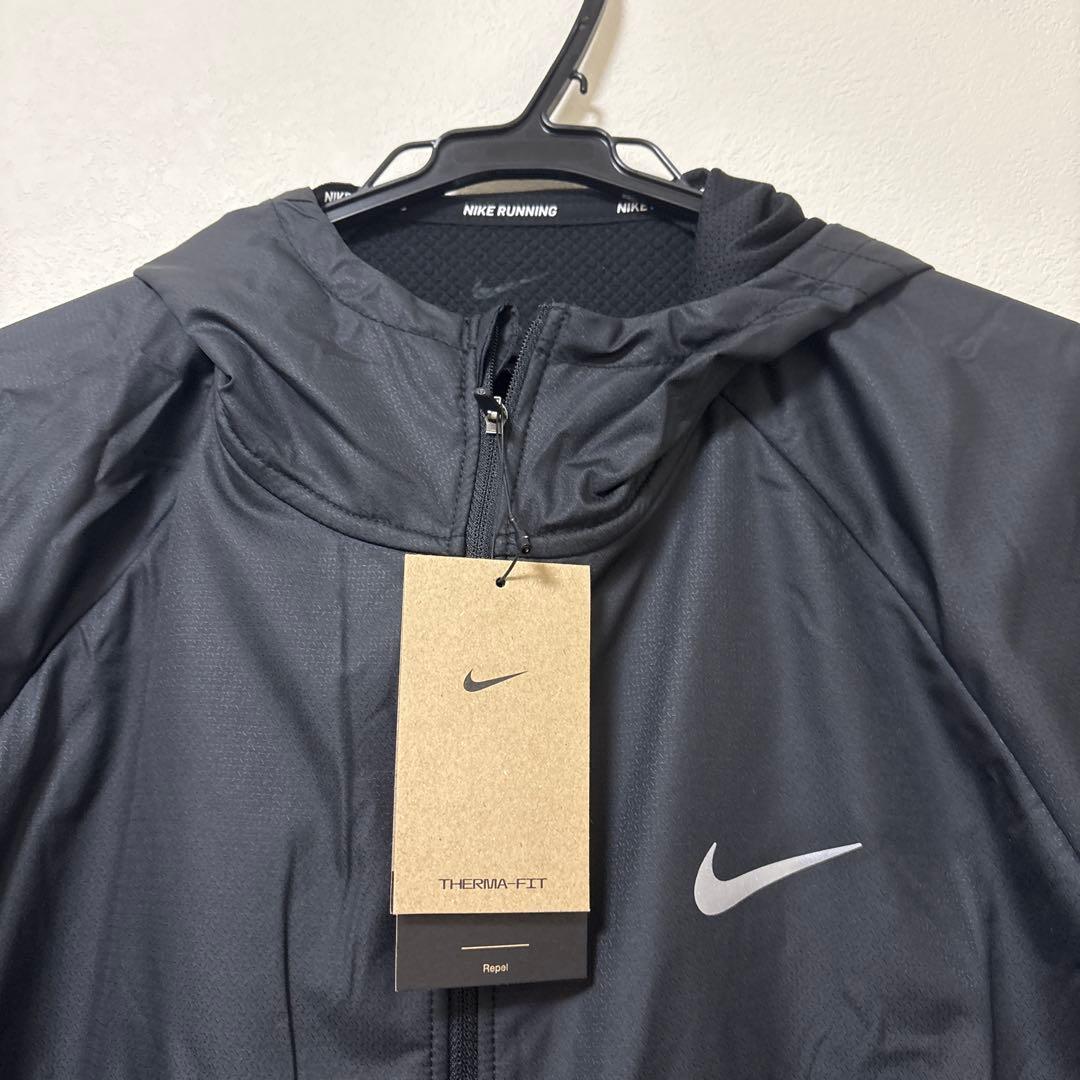 NIKE ジャージ　Therma-FIT撥水ランニングジャケット　リフレクト