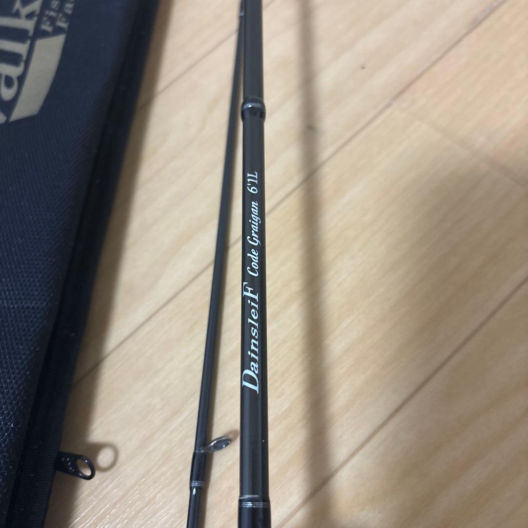 ヴァルケイン ダーインスレイヴ コードグライガン 61L
