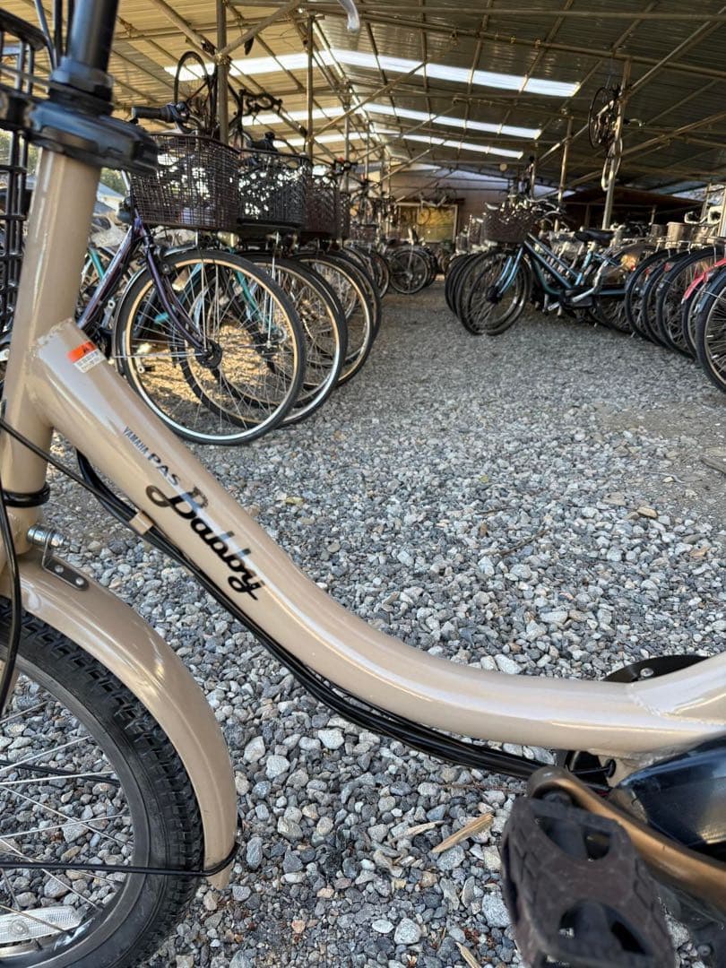 電動アシスト自転車 ベージュ シティタイプ