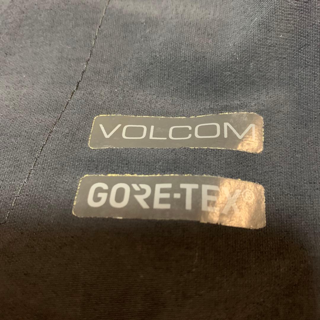 希少、Volcom ゴアテックス　ブラック スノーボードパンツ　サイズM