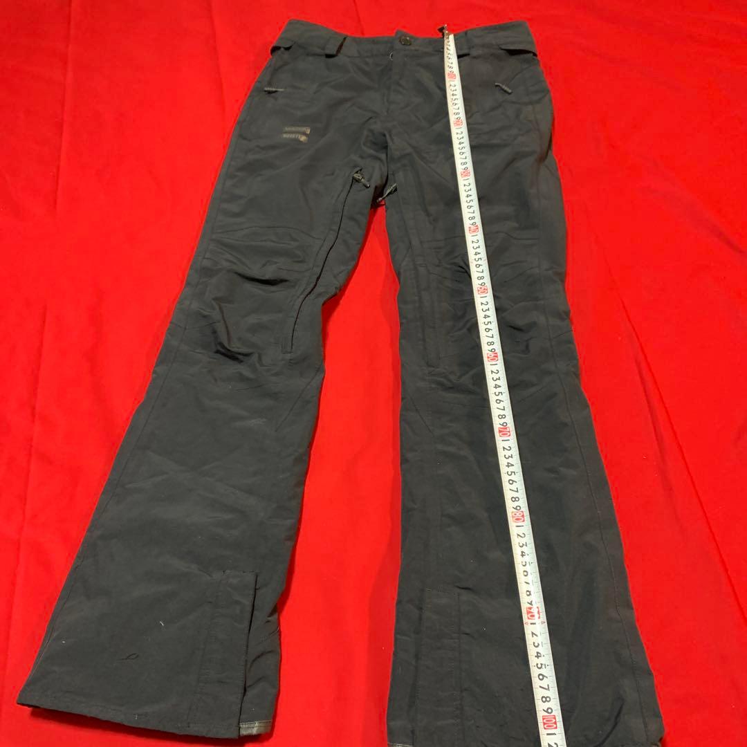 希少、Volcom ゴアテックス　ブラック スノーボードパンツ　サイズM