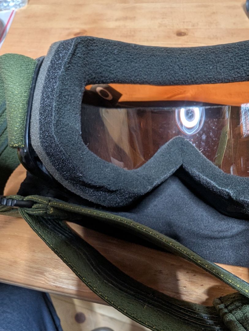 Oakley Prizm ゴーグル 値下げ可能相談を。