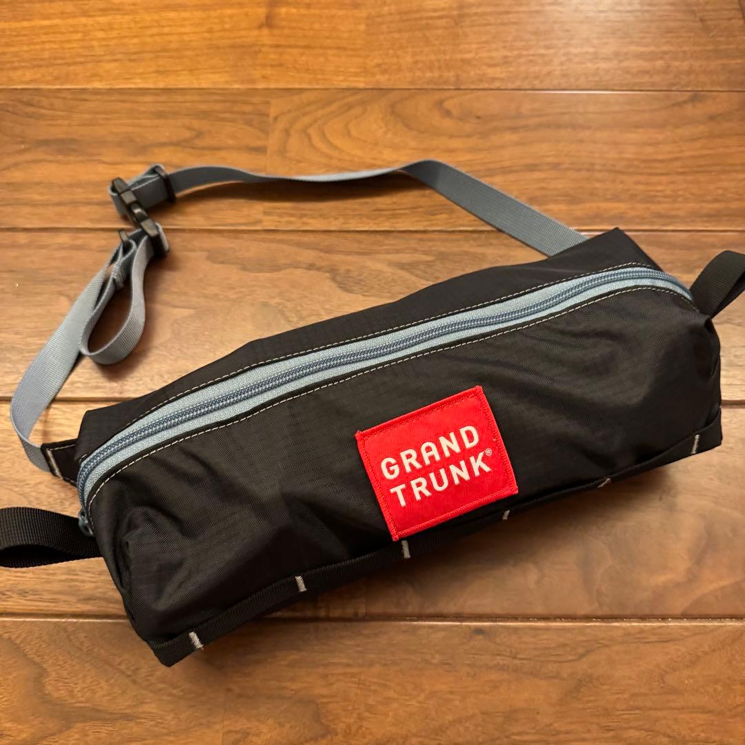 テーブル・チェア・ハンモック GRAND TRUNK COMPASS 360 STOOL