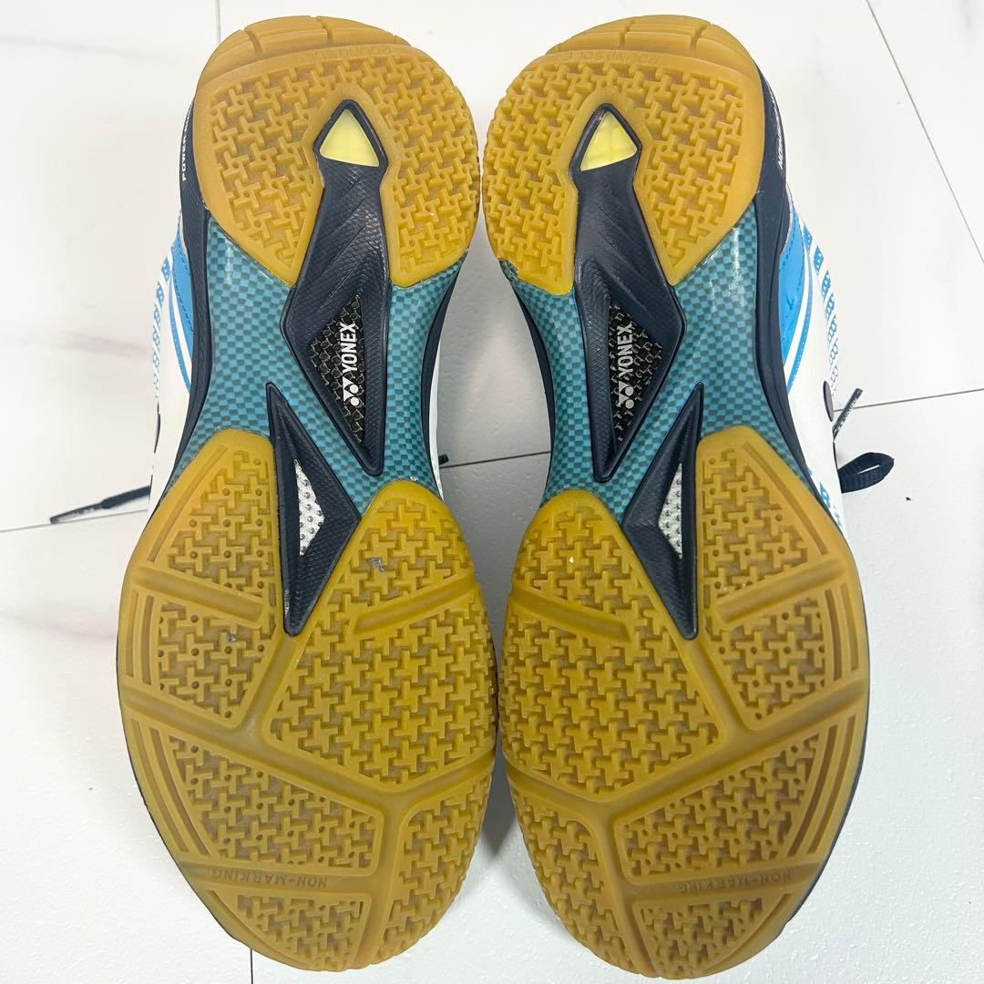 美品❗️YONEX SHB65Z3 パワークッション 65Z バドミントンシューズ