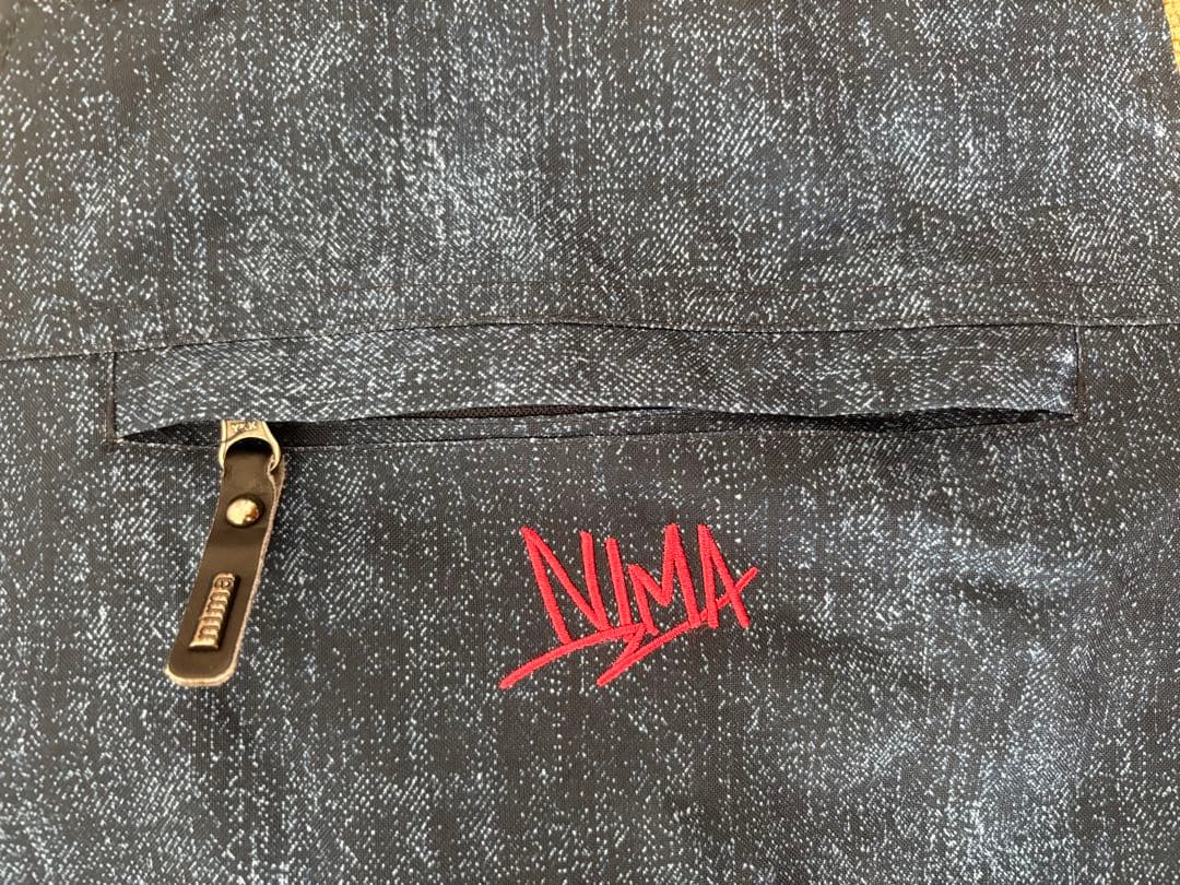 nima ビブパンツ　スノボ