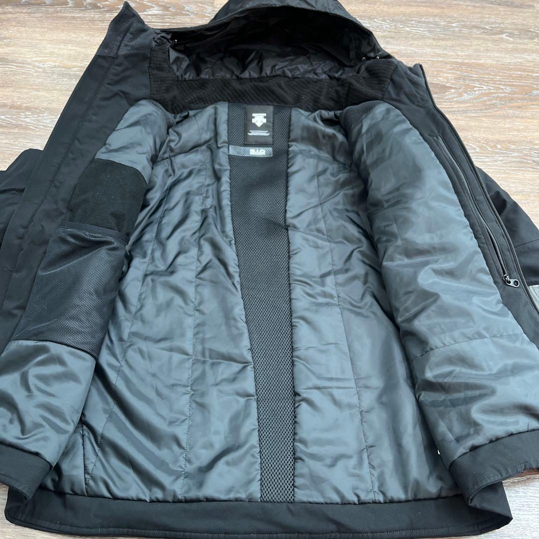 DESCENTE　S.I.O　Lサイズ　ジャケット　パンツセット　男性　メンズ