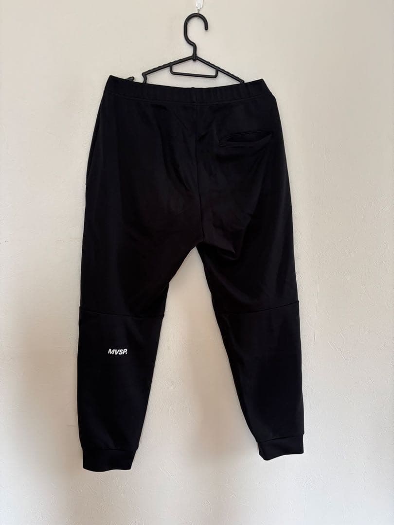 MOVE SPORT ブラックジャケットとパンツセット