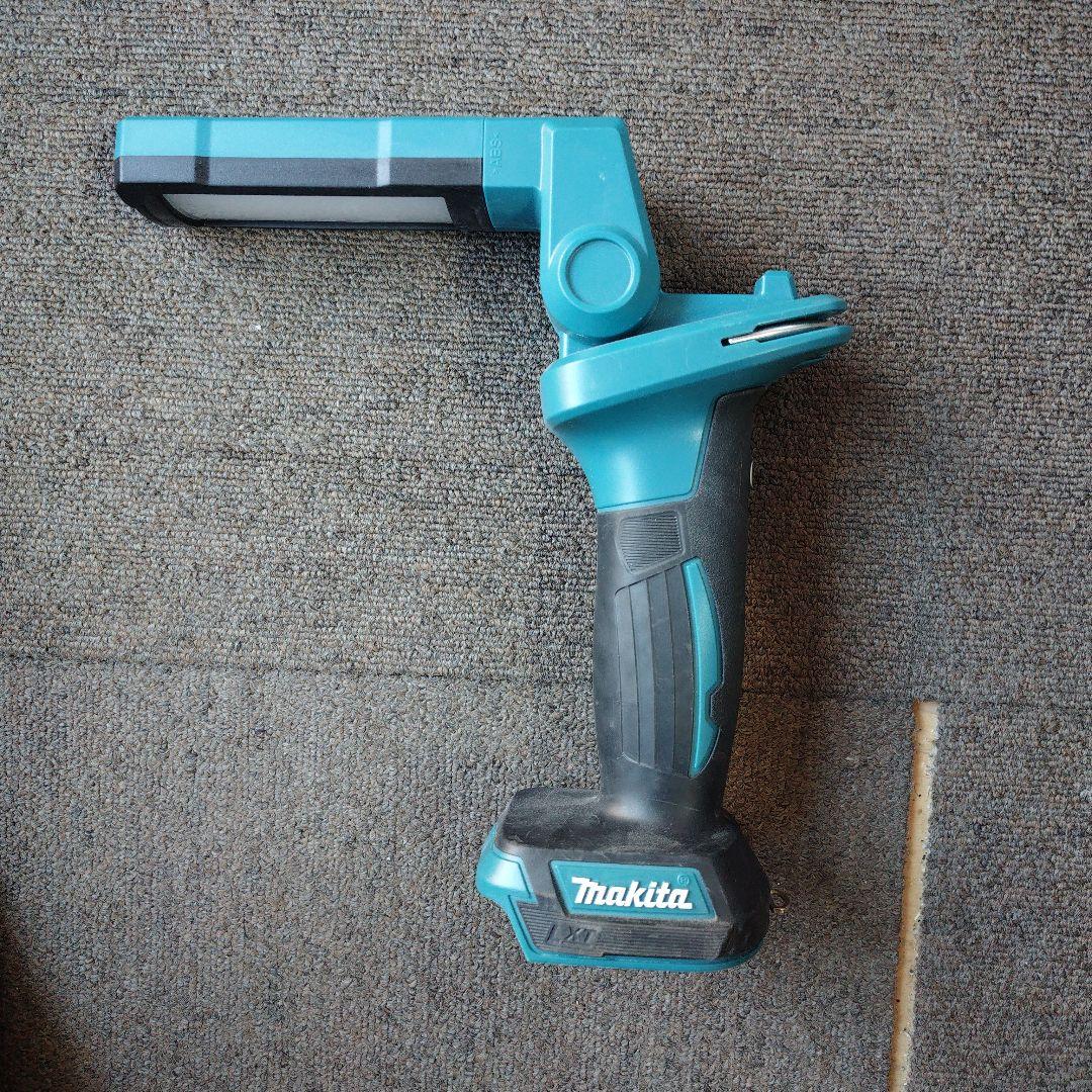 美品Makita ML816 ハンディライト 18V対応