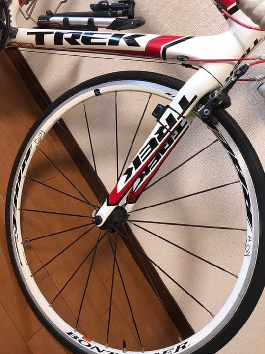 ロードバイク　トレック4.7フルカーボン　白