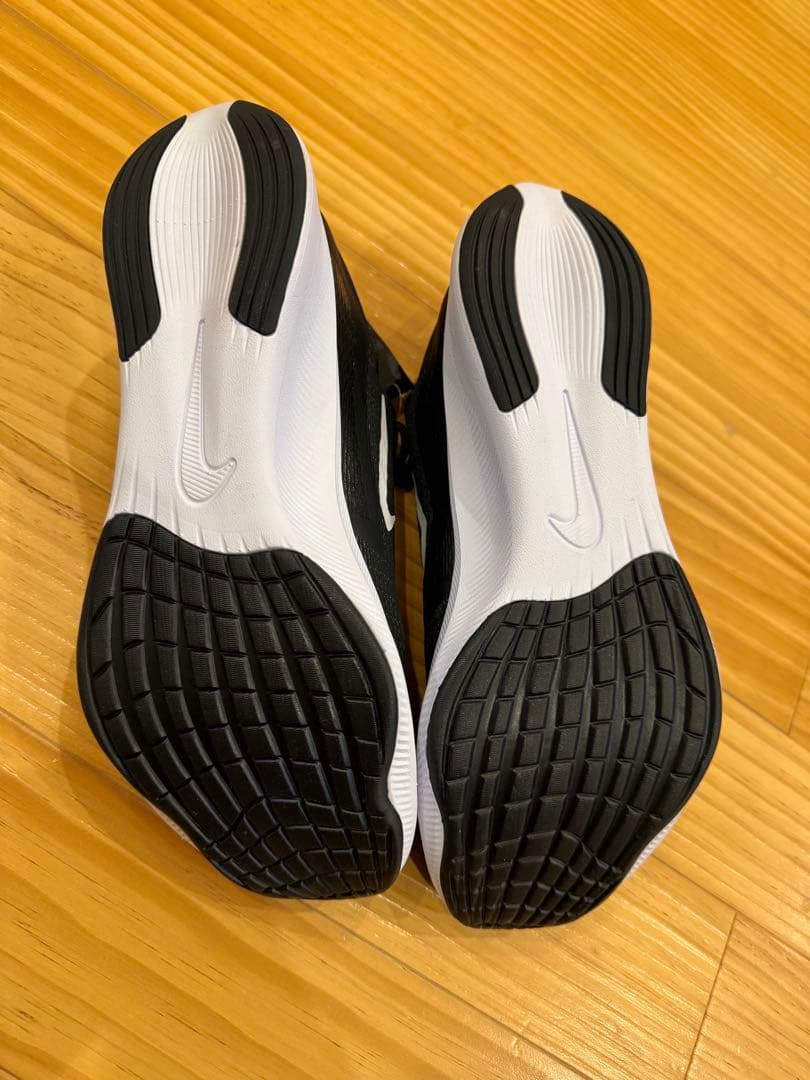 Nike ナイキ　ズーム フライ 4 ZOOM FLY 4 ブラック　ランニング