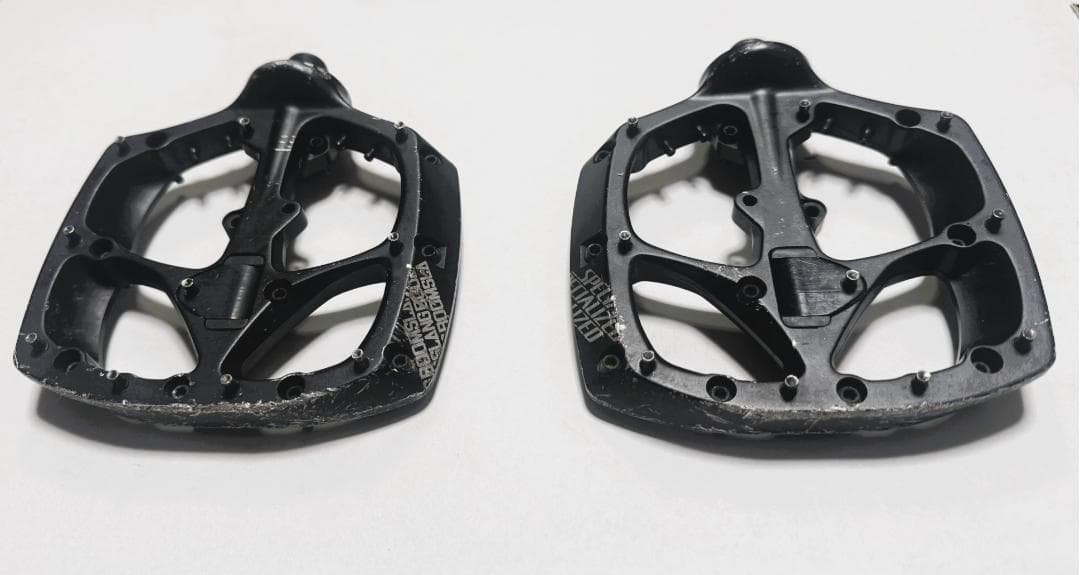 BOOMSLANG PLATFORM フラットペダル　MTB