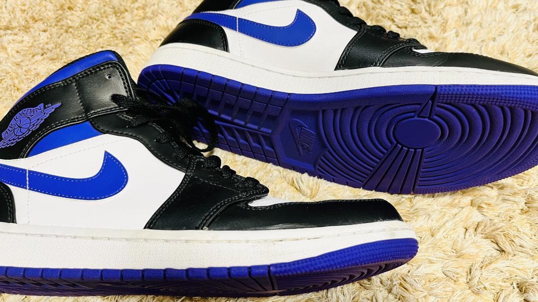 シューズ(男性用) NIKE AIR JORDAN 1MID BLACK/DARKIRISWHITE