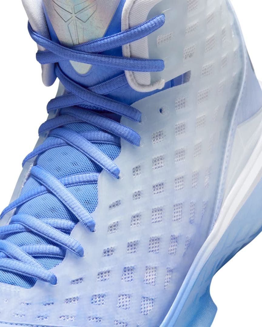 ナイキ　コービー3 プロトロ　NIKE KOBE3 PROTRO バッシュ