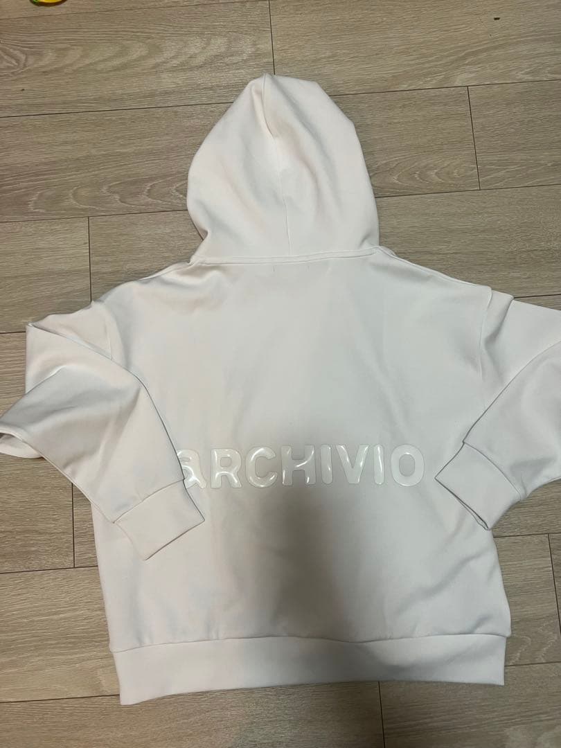 archivio アルチビオ フード付きプルオーバー パーカー 38 ホワイト