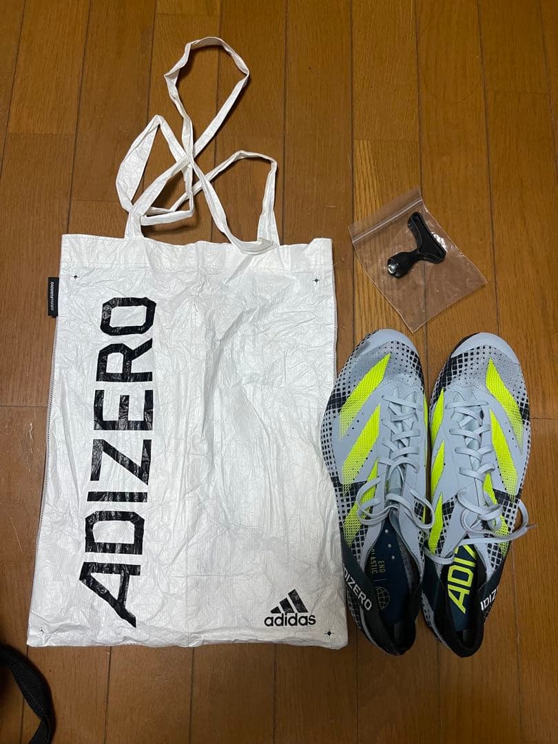 【美品】adizero フィネス　スパイクシューズ グレー/イエロー