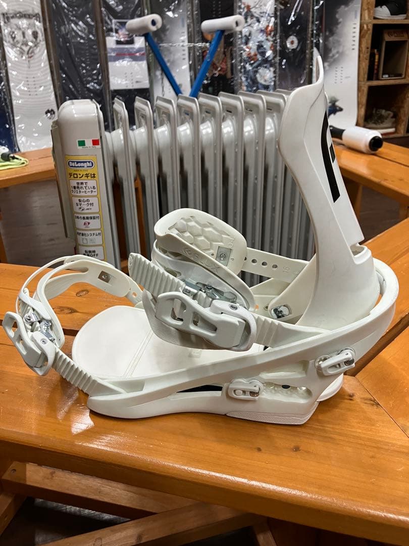 【中古】23-24 FLUX DS スノーボード　ビンディング　フラックス