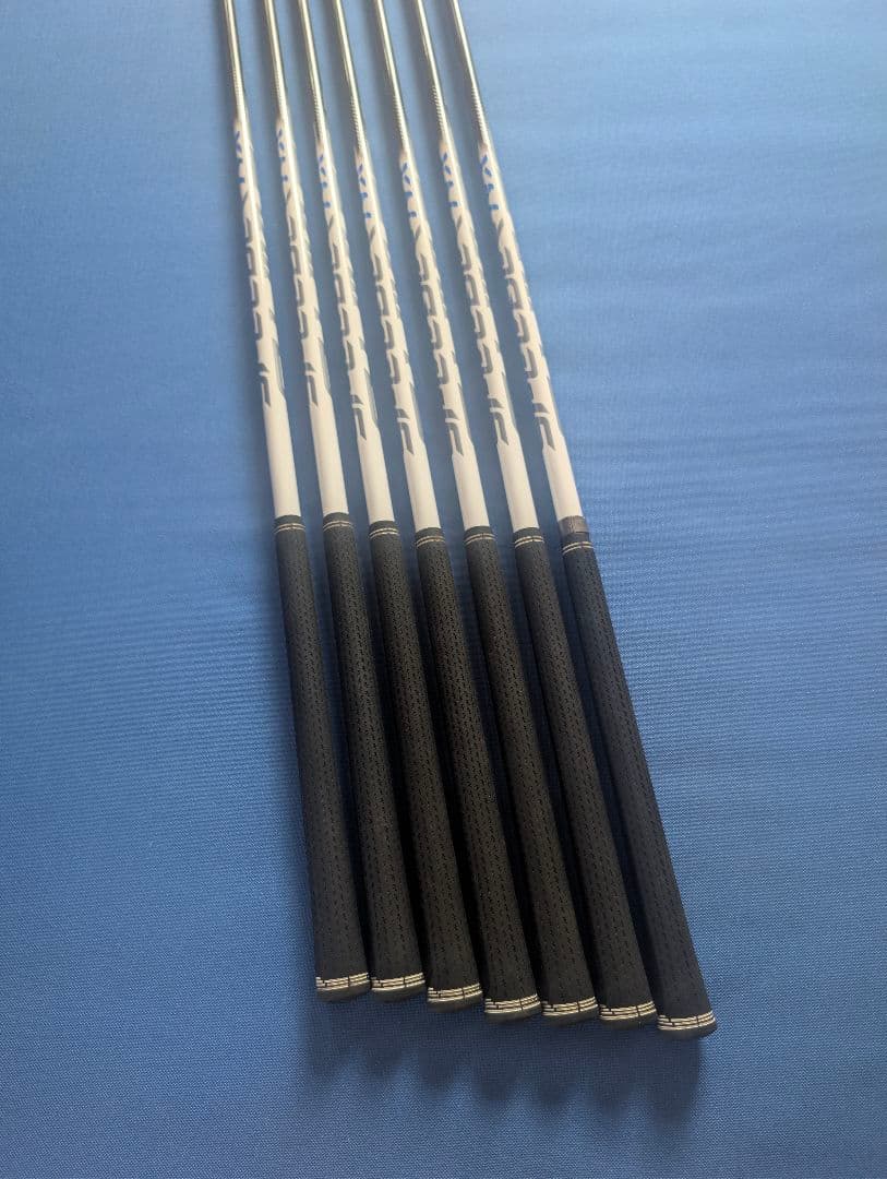 コブラ AEROJET アイアンセット6〜9.P.G.S ７本セット